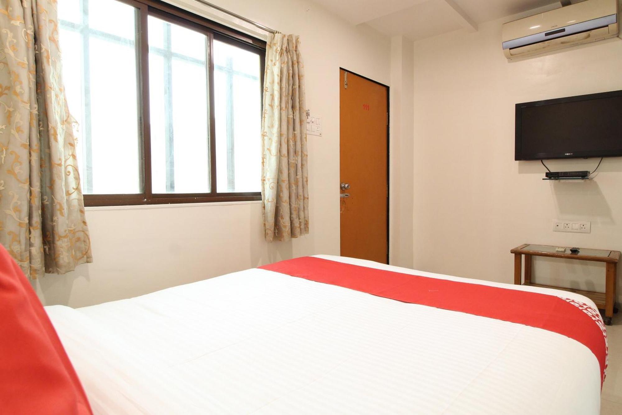 Hotel O New Pune Dehu Esterno foto