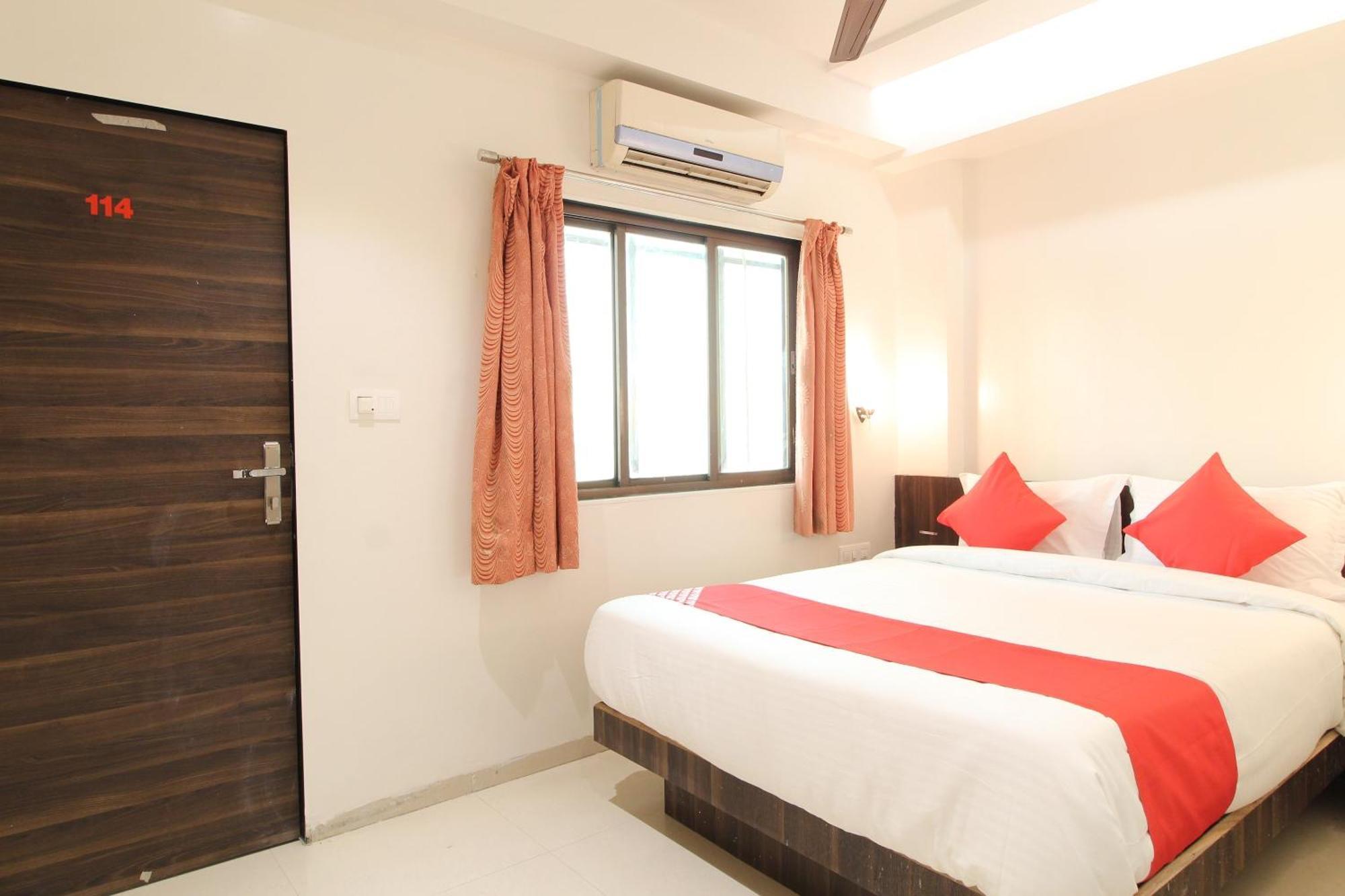 Hotel O New Pune Dehu Esterno foto